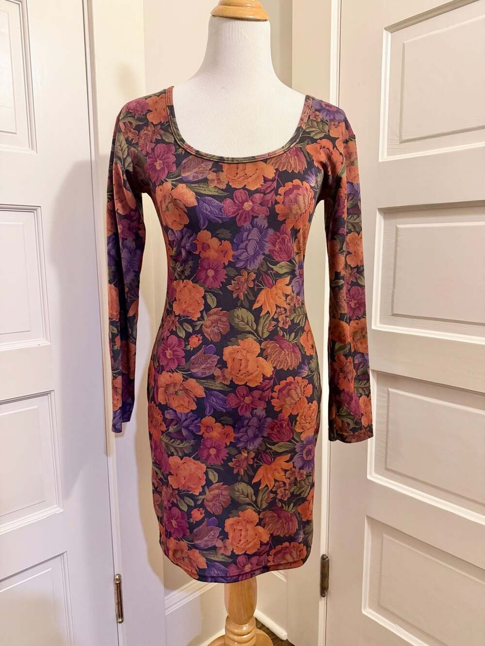 Vintage Express Tricot Long Sleeve Floral Print Mini Bodycon Dress
